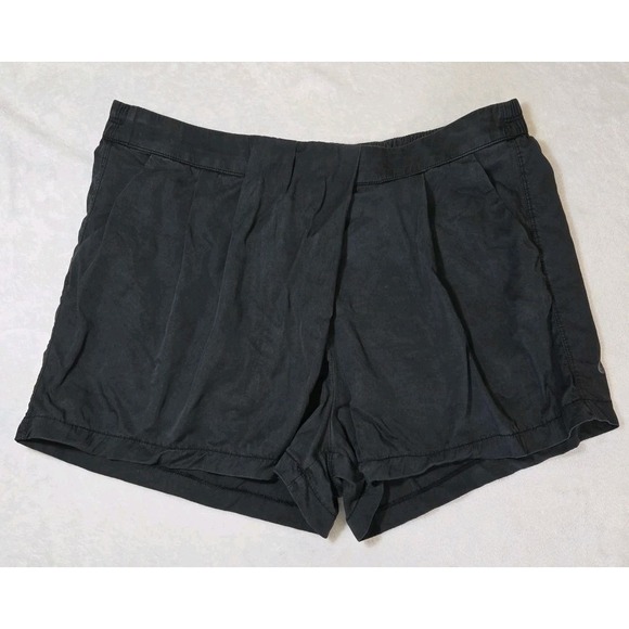 Lululemon & Go Keepsake Black‎ Tencel Pleated Shorts Size 10 - Picture 6 of 12